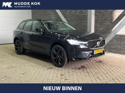 Volvo XC60 T6 Plug-in hybrid Ultimate Dark | Luchtvering | Bowers&Wilkins | Head-Up | Trekhaak | 360