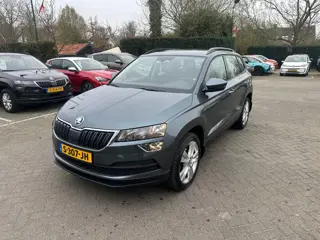 Skoda Karoq 1.0 TSI Style , carplay , pdc , 82.000 km NAP