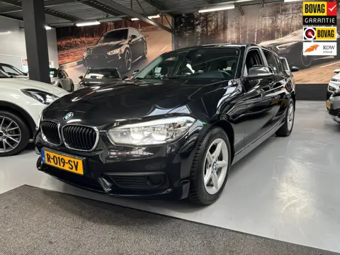 BMW 1-serie 116d Edition Sport Line Shadow Executive / Navigatie