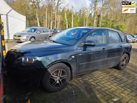 Mazda 3 Sport 1.6 Touring *apk:08-2026*