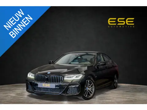 BMW 5-serie 530e M-Sport | H&K | Leder | Carplay | Camera