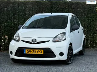 Toyota Aygo 1.0 VVT-i Comfort | ALL SEASON BANDEN | RIJKLAAR!