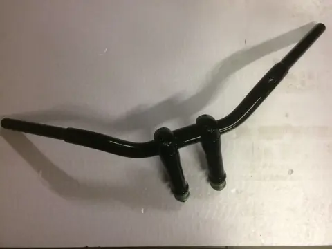 Harley 1-1/4" (32mm) risers & stuur of stuur apart.