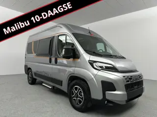 Malibu Van Compact 540 DB Automaat LED lampen Cassetteluifel