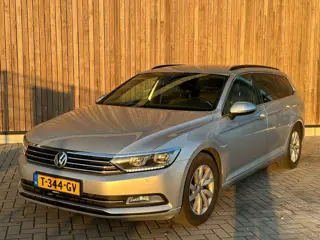 Volkswagen Passat Variant 1.6 TDI Highline Business R