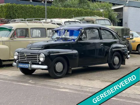 Volvo PV 444 D splitwindow voor en achter in zeer originele staat
