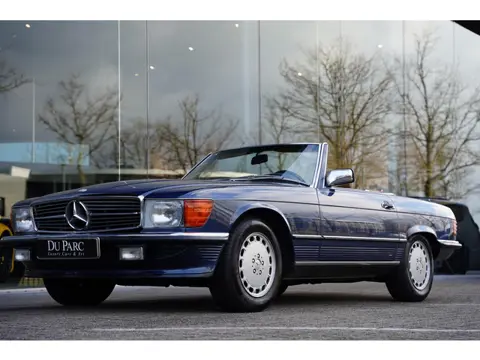 Mercedes-Benz 560 SL Hard Top / Bruin Leder