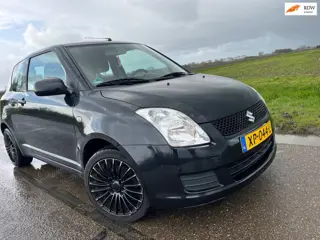 Suzuki Swift 1.3 exclusive / 150.000km