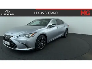 Lexus ES 300h 35th Edition
