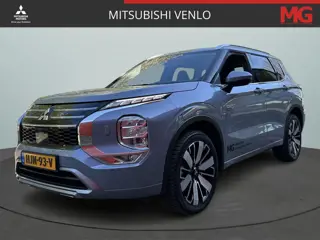 Mitsubishi Outlander 2.4 PHEV Instyle | Rijklaar | Trekhaak | Navigatie | 360 Camera | Panoramadak |