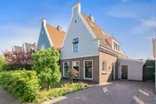 Woning aan de Motorrijtuigstraat te Broek in Waterland