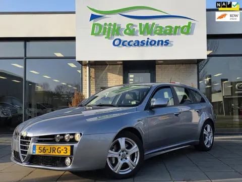 Alfa Romeo 159 Sportwagon 1.7 T Distinctive – Nap – Nieuwe distributie – Pano – Volleer – Cruise Con
