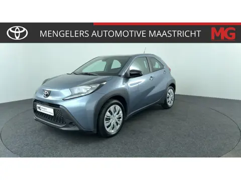 Toyota Aygo X 1.0 VVT-i MT Play | Rijklaar | P.cam | Apple-/Android Carplay