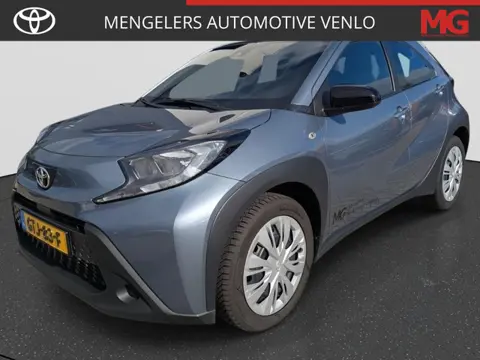 Toyota Aygo X 1.0 VVT-i MT Play | Rijklaar | BTWauto | Carplay/-AndroidAuto
