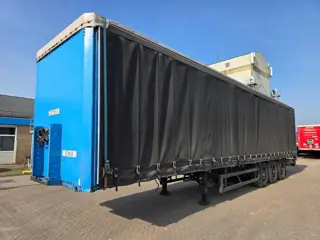 Koegel SN24 Koegel SN24 Schuifzeiltrailer - Schijfremmen - Luchtvering - 385/65 R22.5 - 2001 PM2889