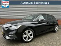 SEAT Leon 1.5 eTSI FR Launch Edition | Dealer Onderhouden | Inklap. Trekhaak | Apple carplay / Andro