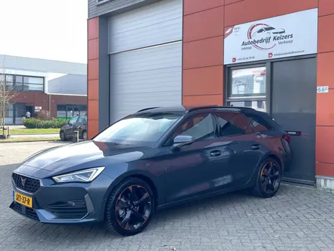 Cupra Leon Sportstourer 1.5 eTSI Business Edition PANO SFEER CAMERA KEYLES