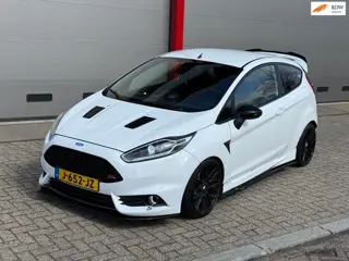 Ford Fiesta 1.0 EcoBoost Sport | MAXTON DESIGN | sterrenhemel