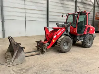Volvo L 25 F (bj 2013)