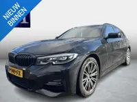 BMW 3-serie Touring 318i High Executive Edition M Sport | Afneembare trekhaak | Stoelverwarming | Or