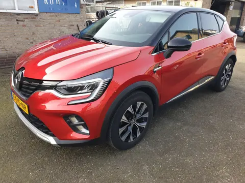 Renault Captur 1.6 E-Tech full hybrid 145 techno