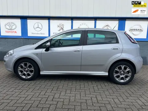 Fiat Punto Evo 0.9 TwinAir Pop 2013 107000km 4495eu