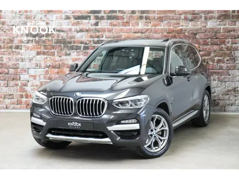 BMW X3 xDrive20i High Executive xLine Automaat / Panoramadak / Trekhaak / Navigatiesysteem Professio
