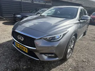 Infiniti Q30 1.5d Business (bj 2016)