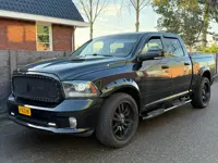 Dodge Ram 1500 5.7 V8 4x4 Crew Cab 5'7 Sport 2017