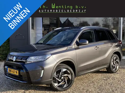 Suzuki Vitara 1.5 Hybrid Style | Panoramadak | Adaptieve Cruise Control | Keyless Entry | Stoelverwa