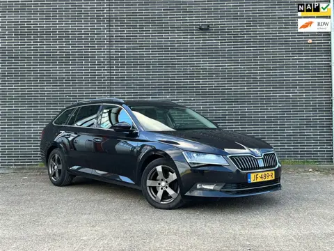 Skoda Superb Combi 1.6 TDI Ambition Business DSG, Clima!