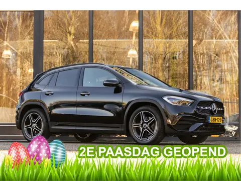 Mercedes-Benz GLA 180 AMG Line (bj 2021, automaat)