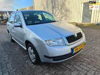 Skoda Fabia 1.4-16V ( AUTOMAAT )