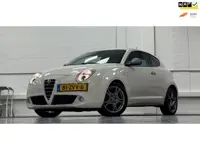 Alfa Romeo MiTo 0.9 TwinAir Distinctive Navigatie Leder Cruise control