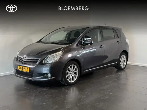 Toyota Verso 1.8 VVT-i Dynamic Business | Trekhaak | Panodak | Navigatie | Parkeersensoren |