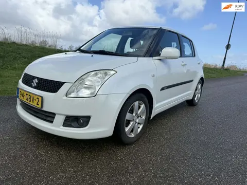 Suzuki Swift 1.3 Shogun incl nieuwe apk en garantie !