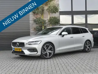 Volvo V60 2.0 D4 Momentum Clima 19 inch velgen Camra elektrische achterklep