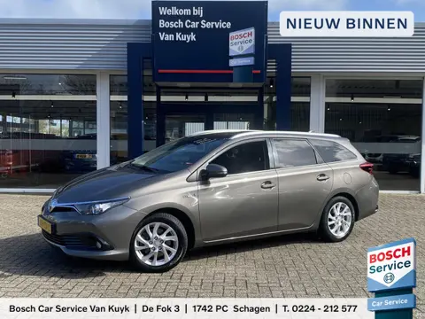 Toyota Auris Touring Sports 1.8 Hybrid Trend / Automaat / NL-Auto / 2e-Eigenaar / Pano-Dak / DAB / R
