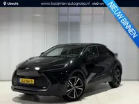 Toyota C-HR 1.8 Hybrid 140 Executive Parkersensoren V+A| Elektr. sportstoel incl. geheugen | BSM | J