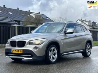 BMW X1 SDrive20i Business Navigatie*Cruise*NAP*Dealer onderhouden*Trekhaak*Clima*LM velgen*Parkeerse