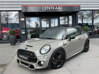 Mini Mini 2.0 Cooper S JCW Autom. 192PK|Harman&Kardon|Carplay|PDC|JCW-Uitlaat