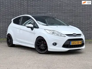 Ford FIESTA 1.6 Sport APK!