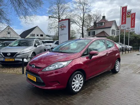 FORD FIESTA 1.25 TREND 3-DEURS / AIRCO / ELEK. RAMEN / RADIO-CD-AUX / METALLIC LAK