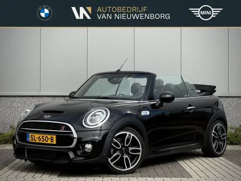 MINI Cabrio 2.0 Cooper S 192 pk John Cooper Works YOURS Lederen Sportstoelen | Achteruitrijcamera | 