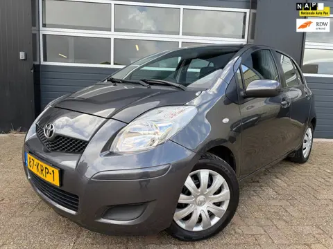 Toyota Yaris 1.3 VVTi Aspiration|Airco|Trekhaak|Navi|