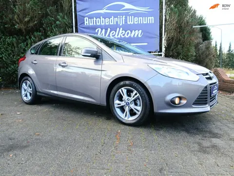 Ford Focus 1.0 EcoBoost Edition Plus, Slechts 49566 km, Climate control, Metallic, enz