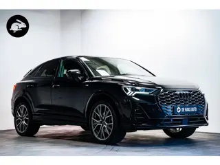 Audi Q3 Sportback 45 TFSI e S-Line Blacked|20 inch|Acc|Camera|Apple car play