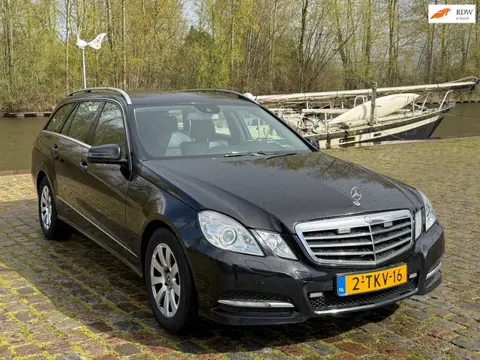 Mercedes-Benz E-klasse Estate 200 CDI Business Class Avantgarde Automaat airco cruis control navigat