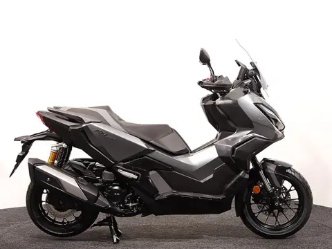 Honda ADV 350 A (bj 2026)