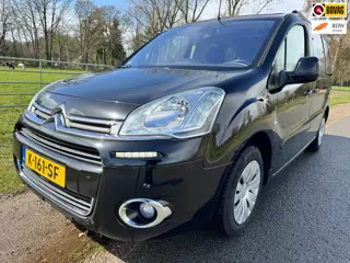 Citroen Berlingo 1.6 VTi Collection keurig onderhouden met trekhaak en airco